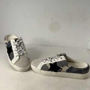 Vintage Havana Queen Camo Slip On Sneakers Sz 5.5